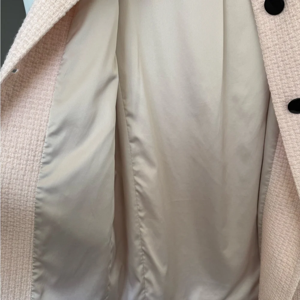 Kate Spade Bow Tweed Coat in Rose Dew Pink with Detachable Black Velvet Bow - Picture 7 of 8